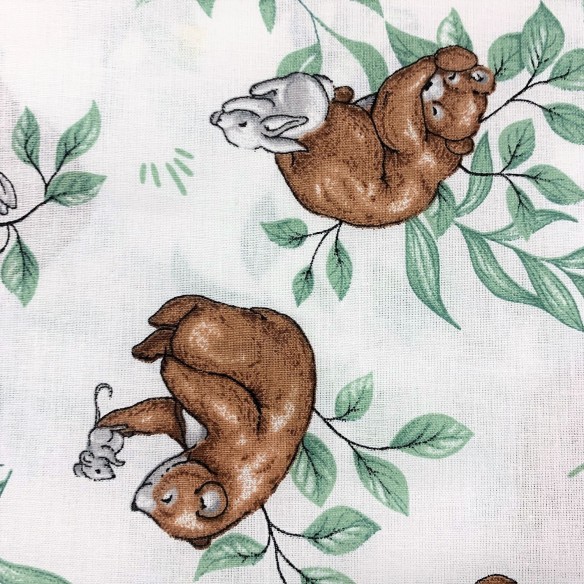 Tela de Algodón - Oso conejito y hojas