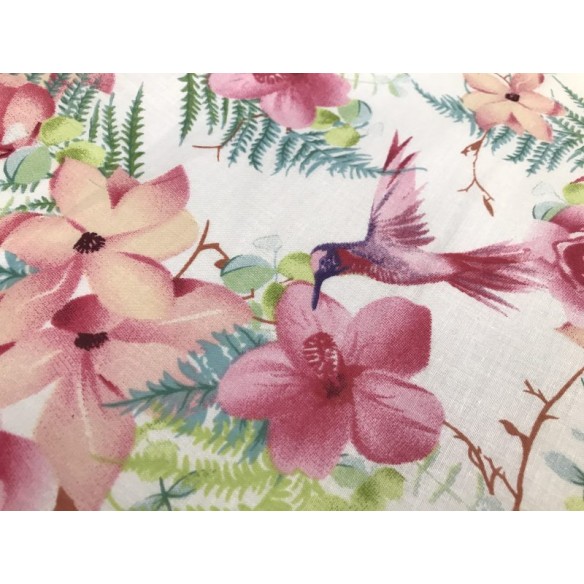 Tela de algodón - Flores y colibrí rosa