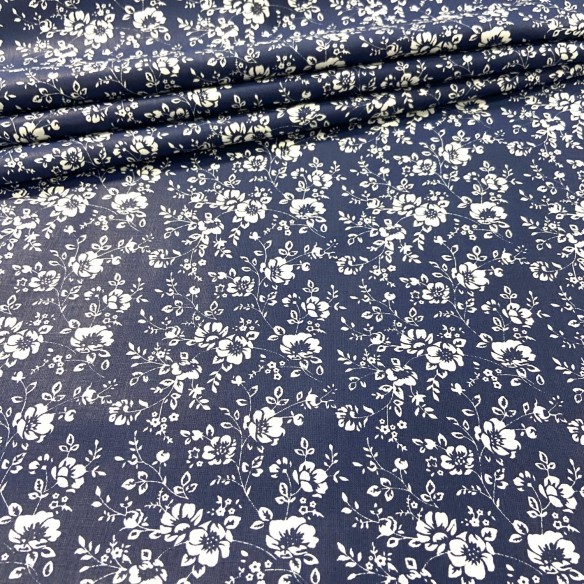 Tela de algodón - Flores y ramas en azul marino