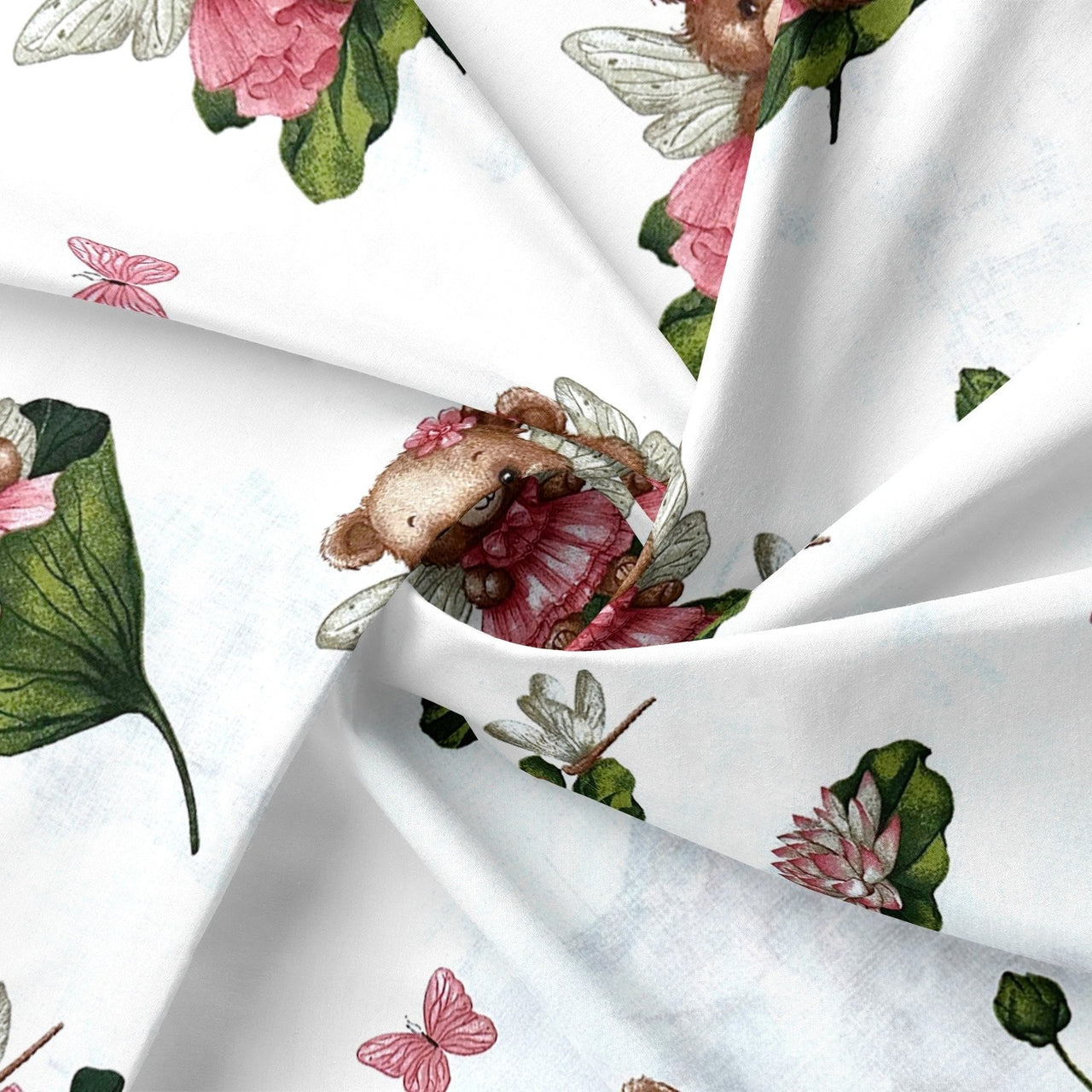 Cotton Fabric - Teddy Bears on a Leaf