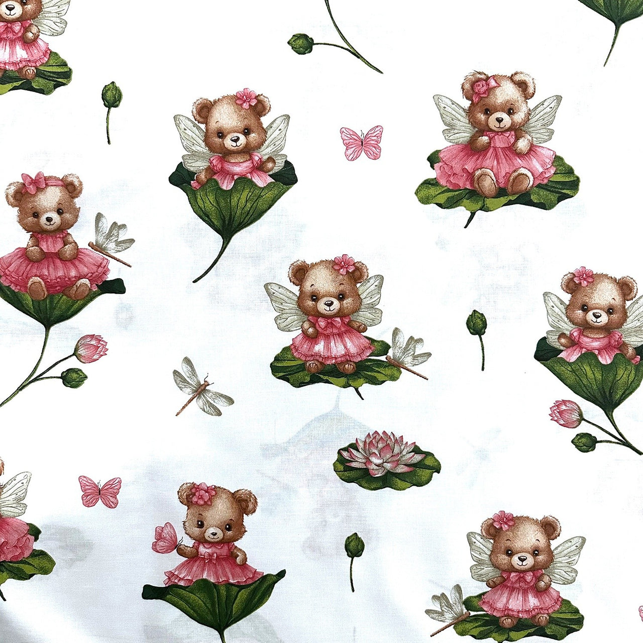 Cotton Fabric - Teddy Bears on a Leaf